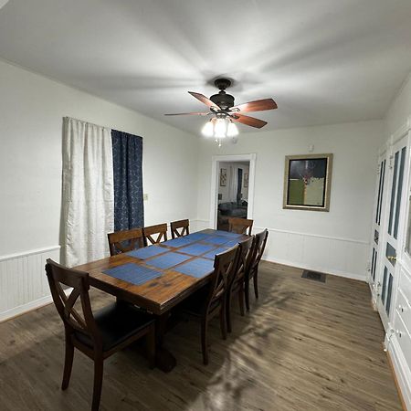 Comfy Getaway, 5 Bed, Sleeps 9, Walk To Falls! Niagara Falls Eksteriør bilde