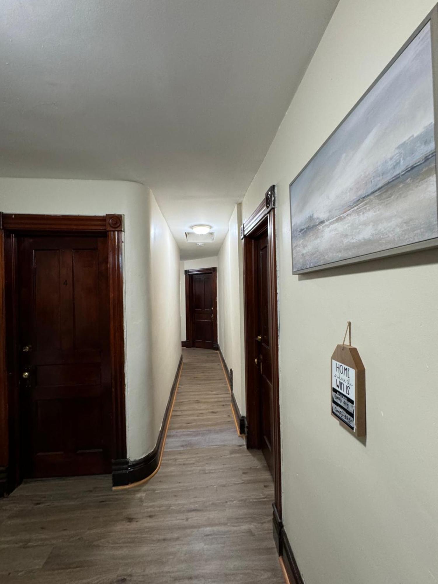 Comfy Getaway, 5 Bed, Sleeps 9, Walk To Falls! Niagara Falls Eksteriør bilde